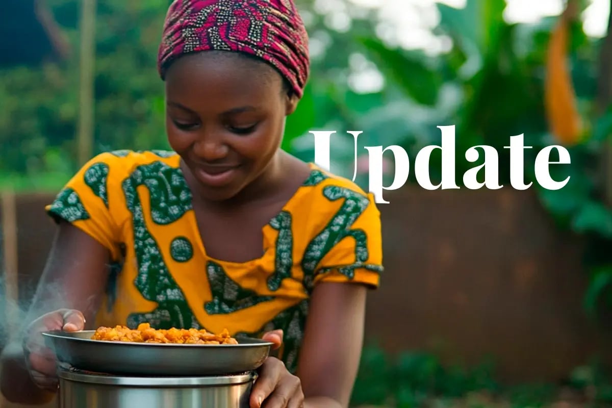 Key firewood model updated to tackle carbon market concerns_African woman preparing a meal using a clean cookstove_visual 1